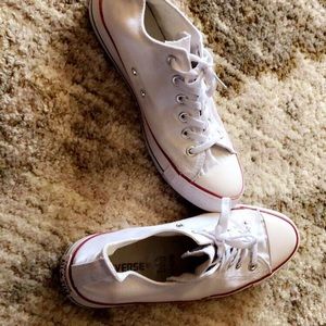 Classic Converse- All Star tennis!